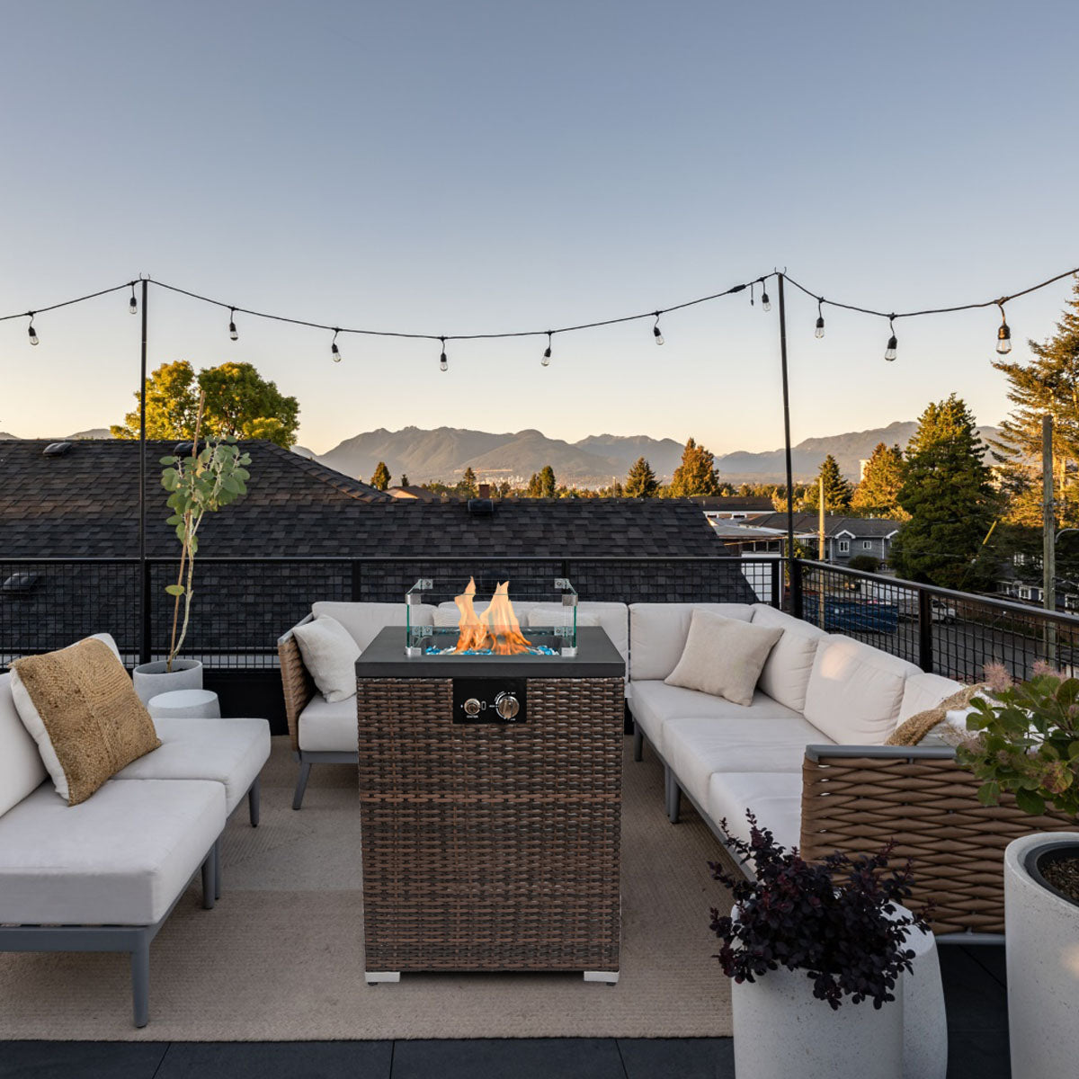 22" Outdoor Wicker Propane/Natural Gas Fire Pit Table, 40,000 BTU Auto-Ignition Gas Firepit with Glass Wind Guard