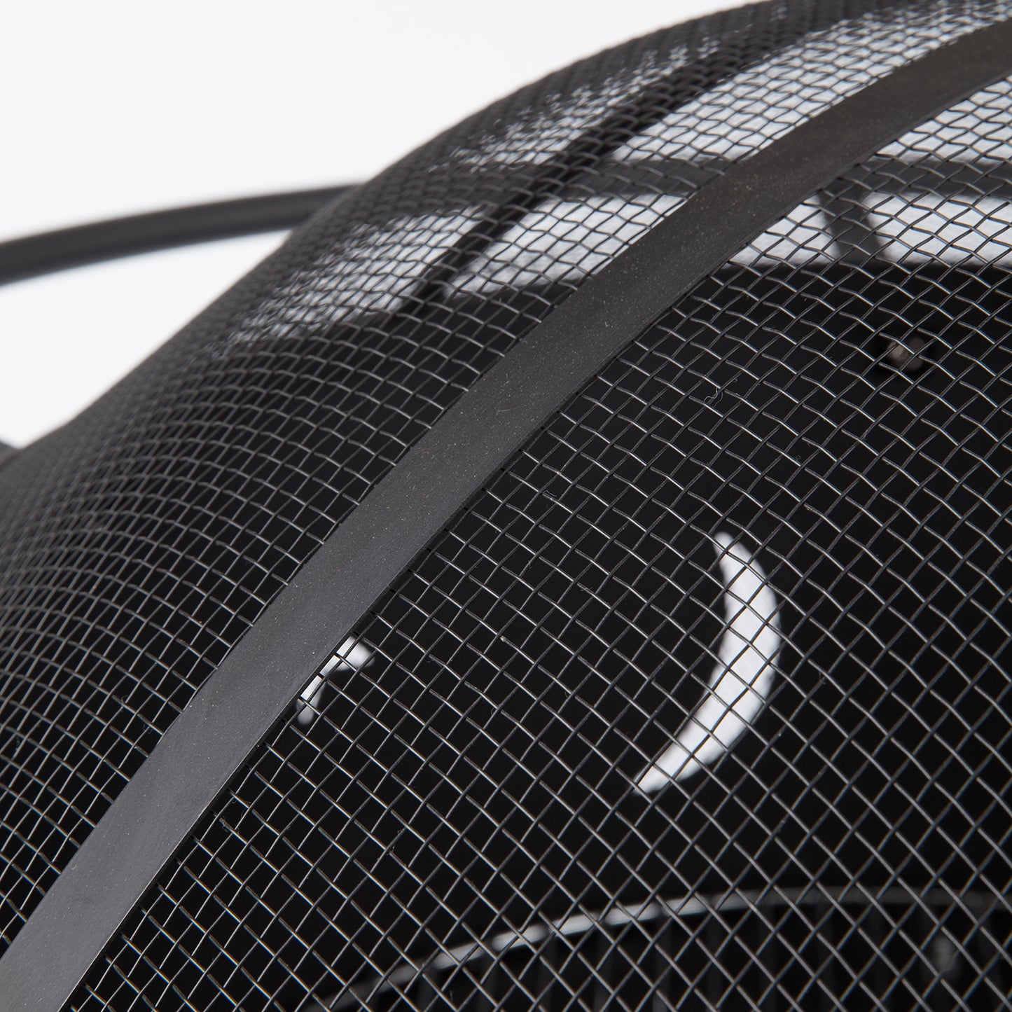 Wood Burning fire pit in Iron material